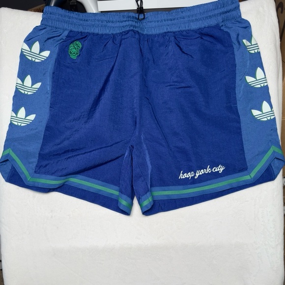 Adidas x Hoop York City Basketball Shorts (XL) Trefoil Logo | Rare Colab - Picture 3 of 7